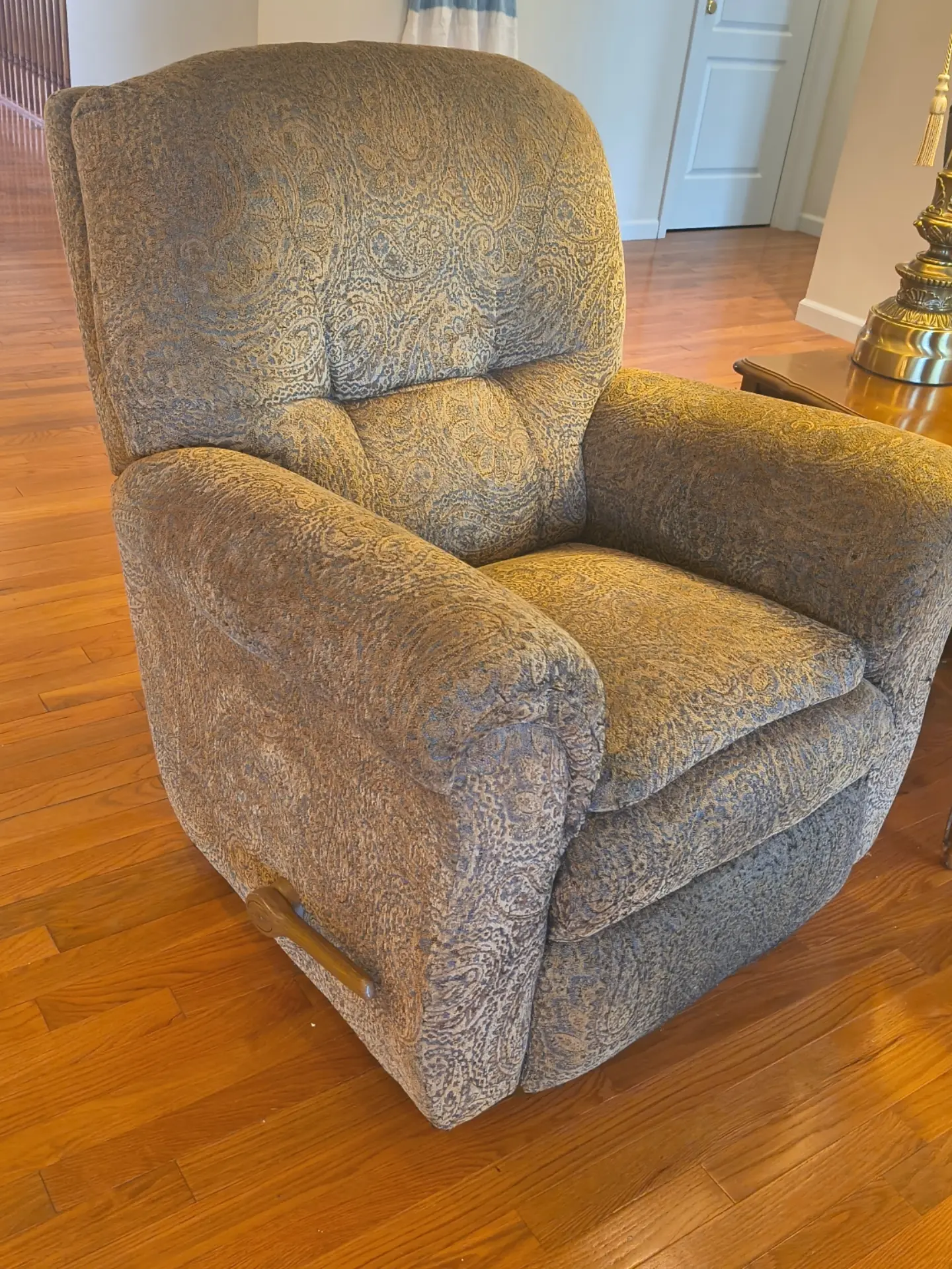 La-Z-Boy Paisley Upholstered Rocking Recliner photo 2