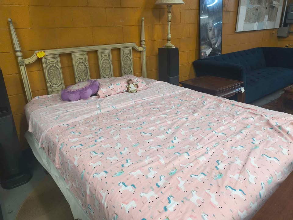 Queen Bed Complete Setup – Mattress, Box Spring, Frame & Ornate Headboard photo 3