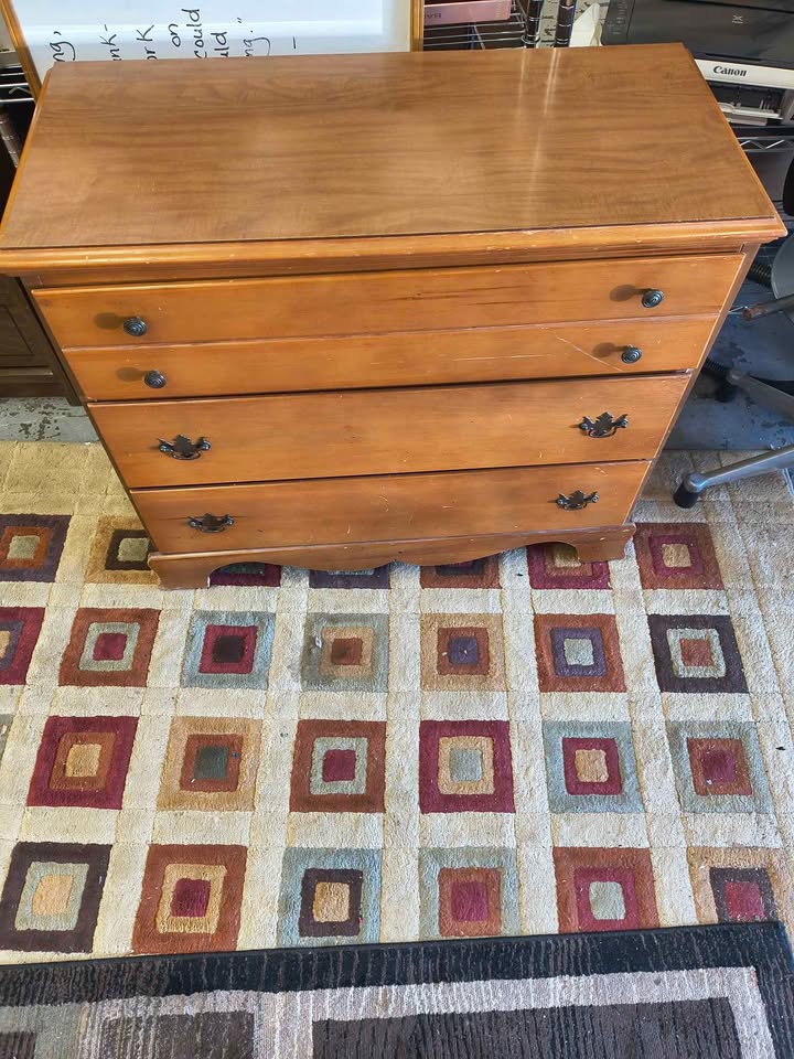 Vintage 4-Drawer Wood Dresser / Chest – $70 AS-IS photo 2