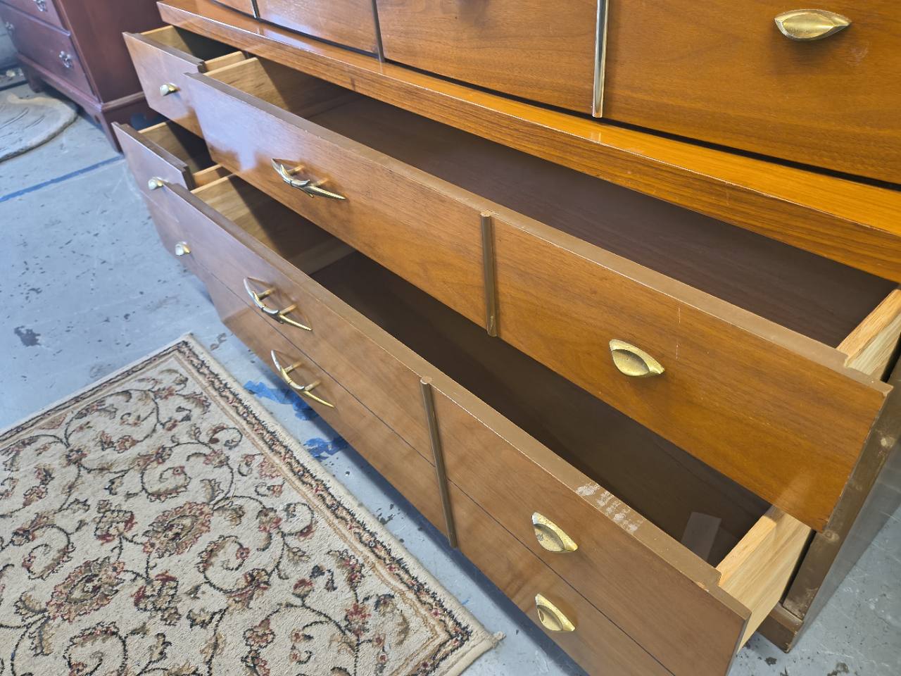 Vintage Bassett Mid-Century Modern Dresser & Mirror – Chest Sold photo 15