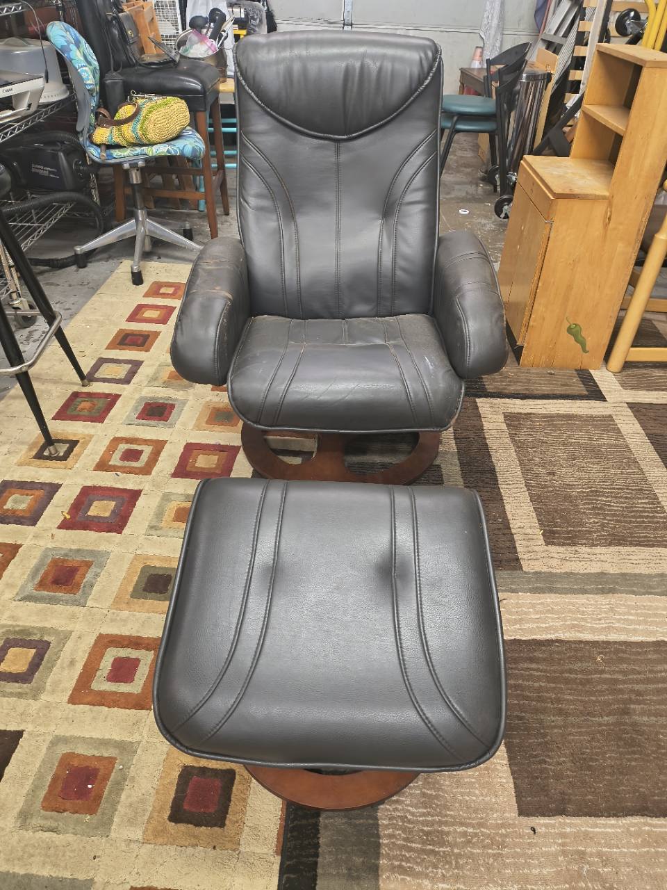 Black Swivel Lounge Chair & Ottoman – $35 AS-IS