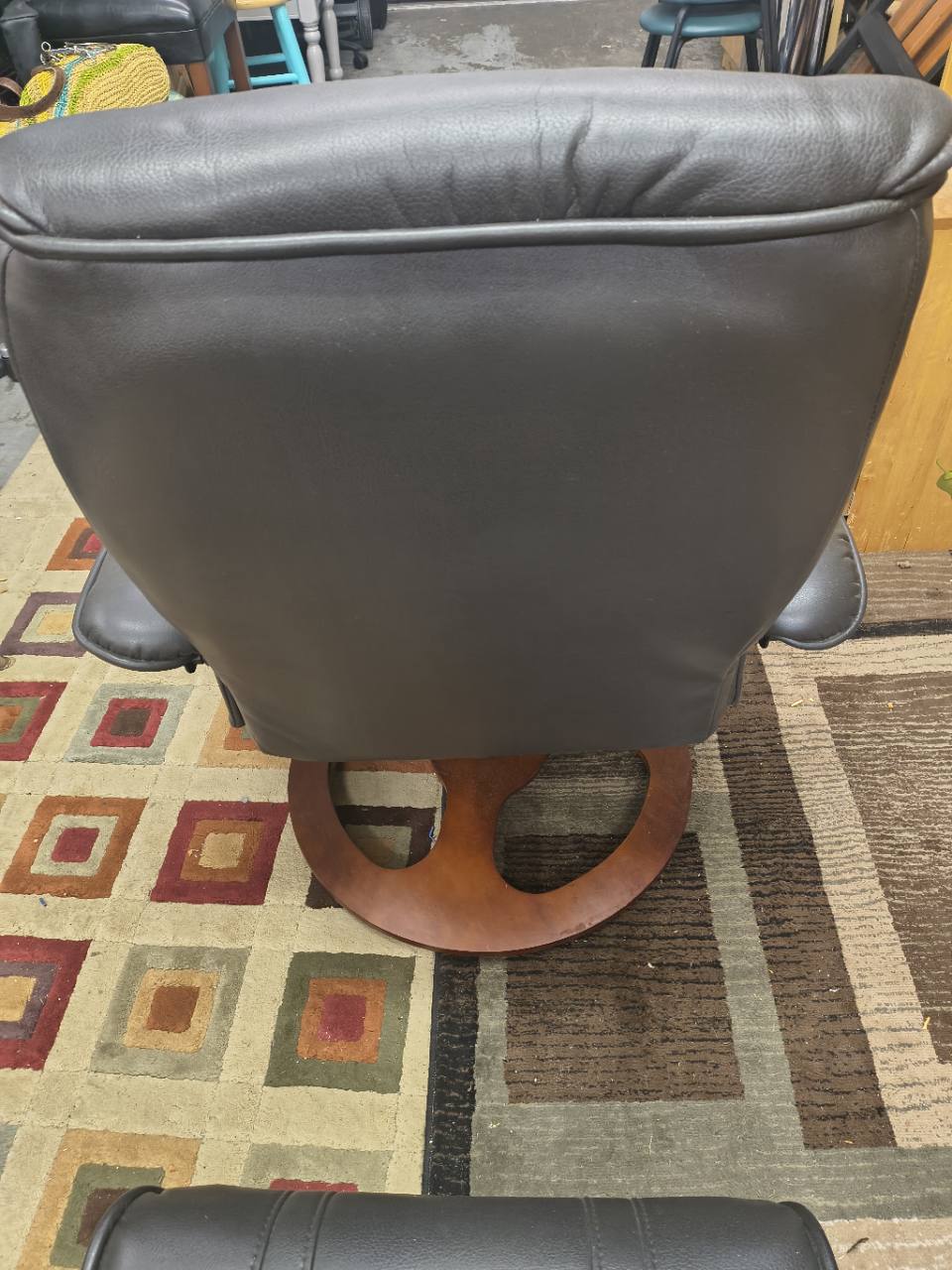 Black Swivel Lounge Chair & Ottoman – $35 AS-IS photo 5