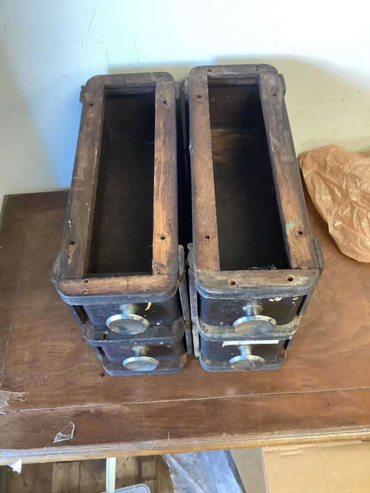 Vintage 4-Drawer Index Card Catalog photo 3