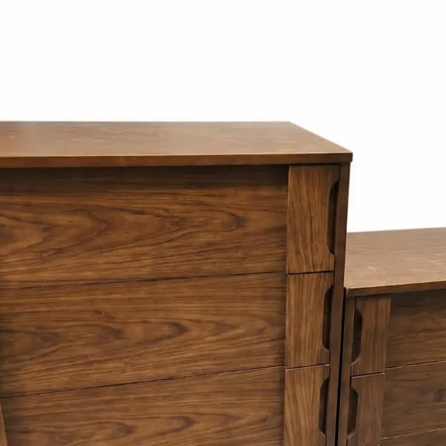 Vintage Bassett Mid-Century Modern Dresser & Chest photo 2