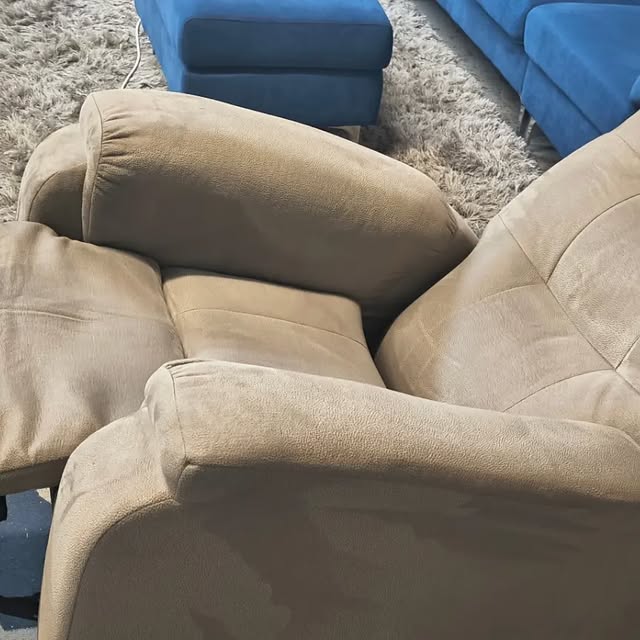 Power Rocking Recliner Chair with USB Charging photo 2