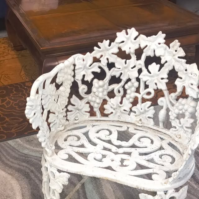 Vintage Cast Iron Grapevine Garden Chair photo 2